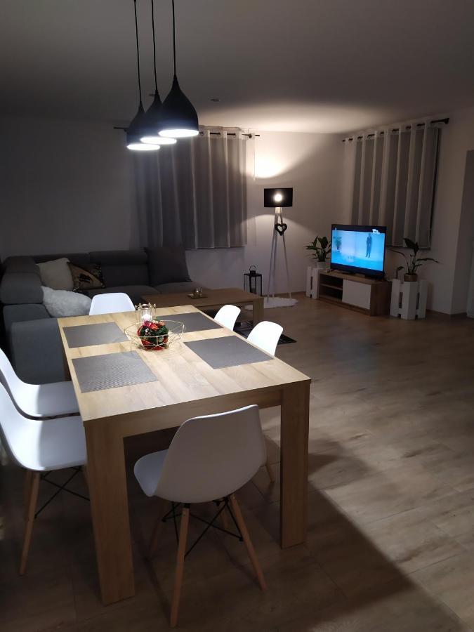 Apartament Kaola يلينيا غورا المظهر الخارجي الصورة